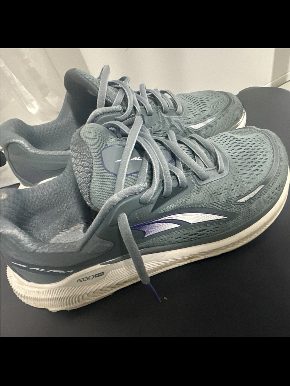 Altra Women’s sage Mesh Low Top Lace-Up Running & Jogging Sneakers ALOA5484254